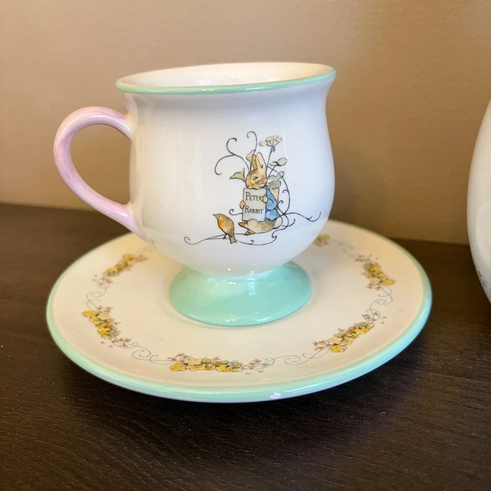 Beatrix Potter Peter Rabbit Teleflora Cookie Jar and Teacup Saucer Set 2003‎